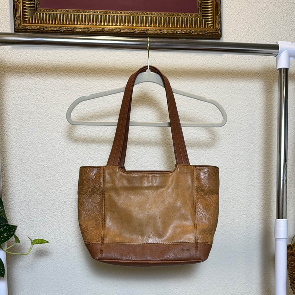 The Sak Brown Leather Tote Timeless Design